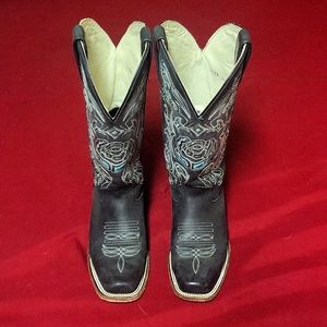 Black Leather Cowgirl Boots